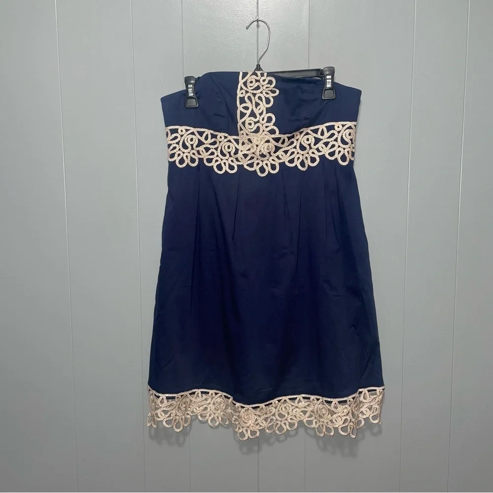 Lilly Pulizter Strapless Navy Dress with Gold Detail Trim Size 4 - Picture 1 of 5